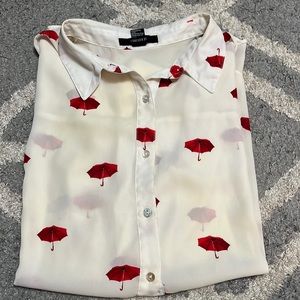 Cute red umbrella printed button up
